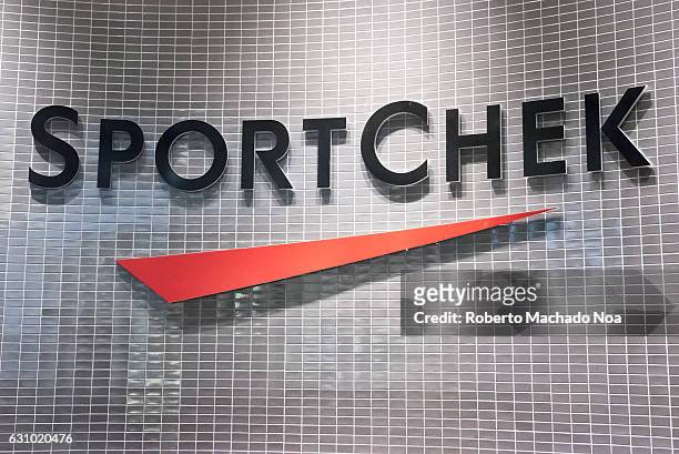 27 Sport Chek Store Stock Photos, High-Res Pictures, and Images