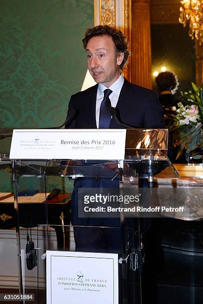 Founder Stephane Bern attends Stephane Bern's Foundation for "L'Histoire et le Patrimoine - Institut de France" delivers its 2016 Prize, the first...