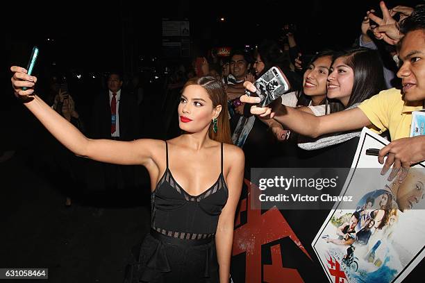 Ariadna Gutierrez takes selfies and sings authographs with fans during the Mexico City Premiere of the Paramount Pictures "xXx: Return of Xander...