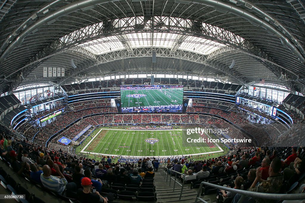 NCAA FOOTBALL: JAN 02 Cotton Bowl - Western Michigan v Wisconsin