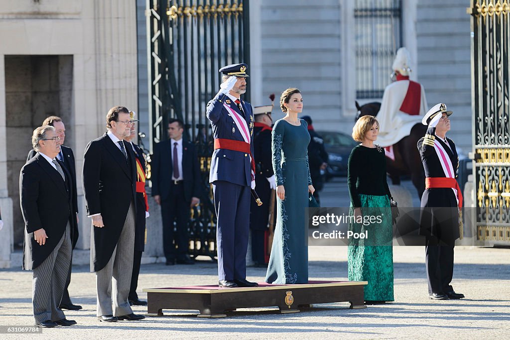 Spanish Royals Celebrate New Year's Military Parade 2017