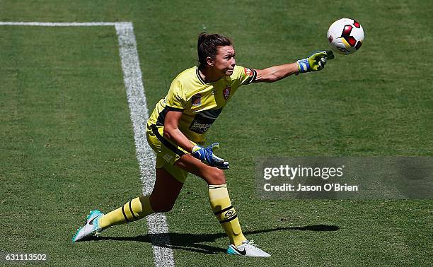 Mackenzie Arnold of the Roar in action during the round 11 W-League match between the Brisbane Roar and the Western Sydney Wanderers at Suncorp...