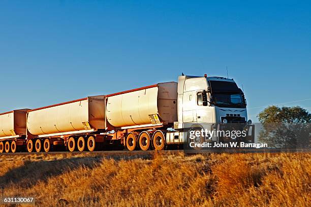 truck in outback australia - mining western australia stock pictures, royalty-free photos & images