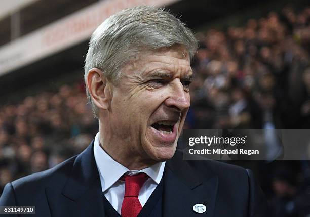 Arsene Wenger manager of Arsenal looks on prior to the Emirates FA Cup Third Round match between Preston North End and Arsenal at Deepdale on January...