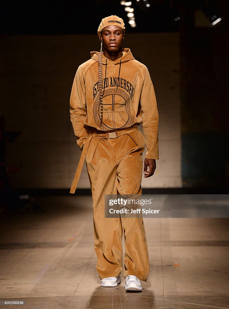 Astrid Andersen - Runway - LFW Men's January 2017