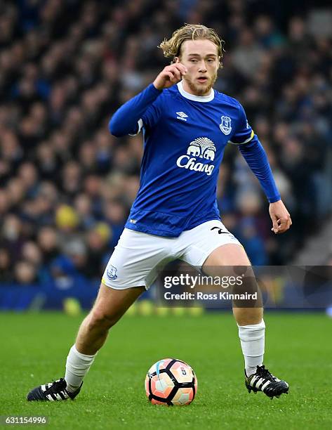 Tom Davies of Everton in action during the Emirates FA Cup Third Round match between Everton and Leicester City at Goodison Park on January 7, 2017...