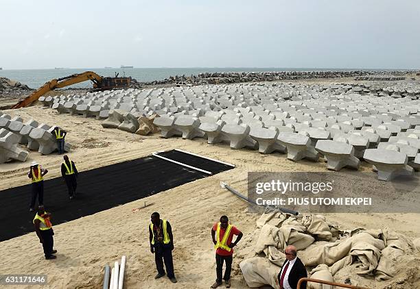 Accropode Design Accropode Photos and Premium High Res Pictures - Getty Images