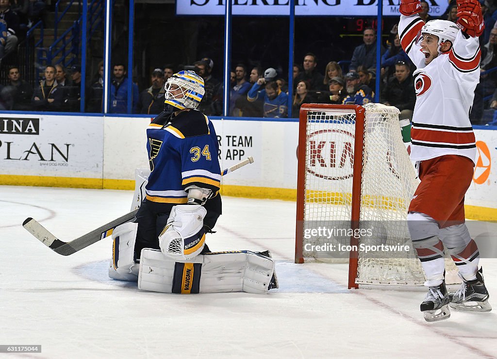 NHL: JAN 05 Hurricanes at Blues