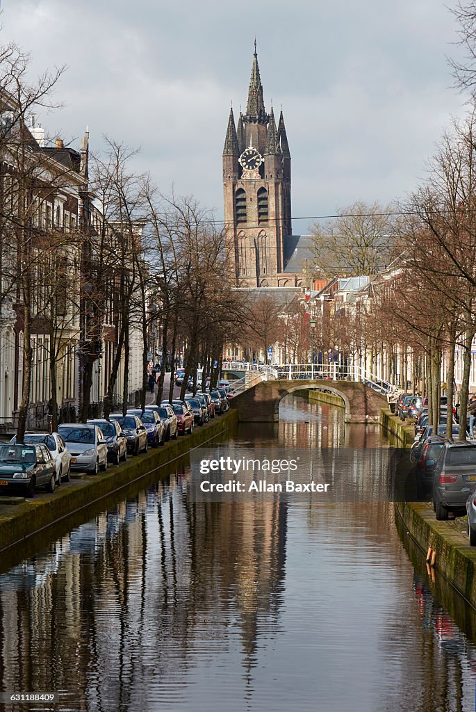 Oude Kerk in Delft along canal