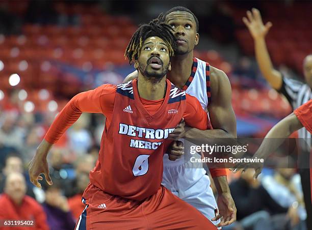 Detroit Titans guard Chris Jenkins fights for the rebound during a NCAA basketball game between the Detroit Titans and the UIC Flames on January 6,...