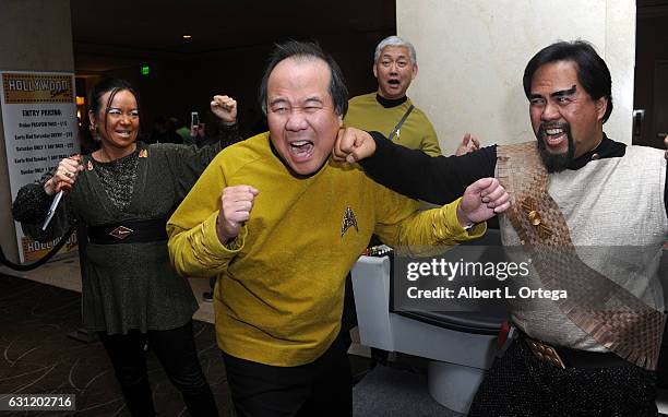 Star Trek David Cheng and Bill Arucan spar at The Hollywood Show held at The Westin Los Angeles Airport on January 7, 2017 in Los Angeles, California.
