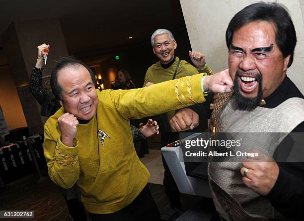 Star Trek David Cheng and Bill Arucan spar at The Hollywood Show held at The Westin Los Angeles Airport on January 7, 2017 in Los Angeles, California.