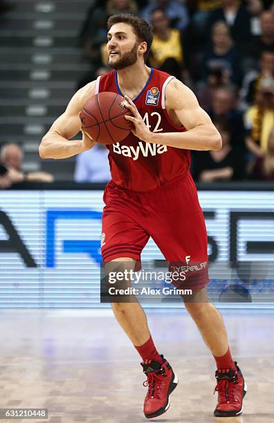 Maximilian Kleber of Muenchen controles the ball during the easyCredit BBL match between MHP Riesen Ludwigsburg and FC Bayern Muenchen at MHP Arena...