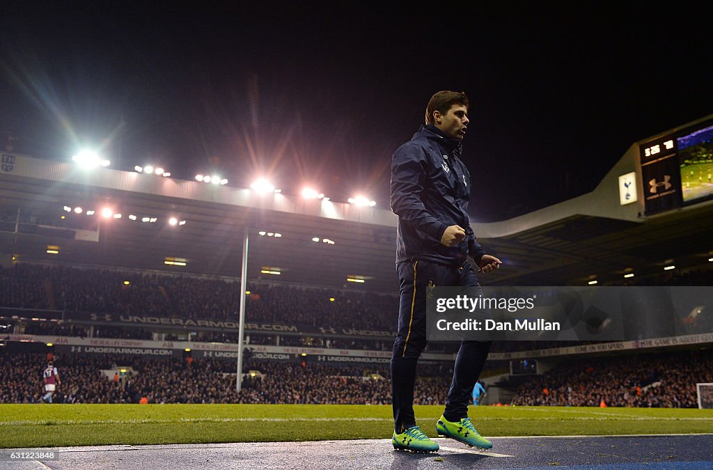 Tottenham Hotspur v Aston Villa - The Emirates FA Cup Third Round