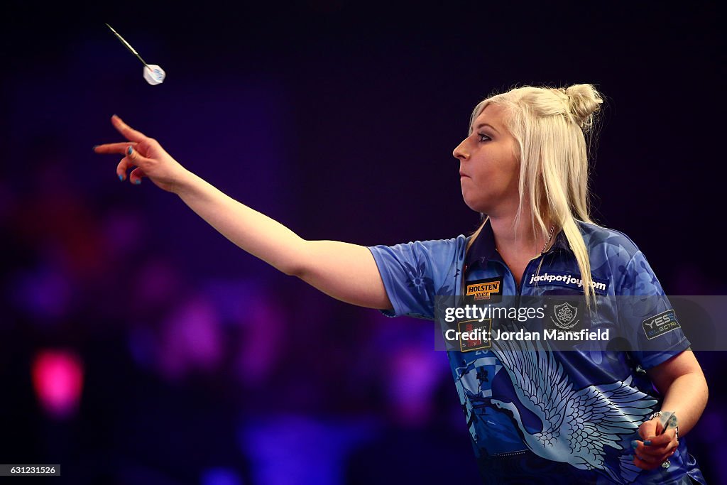 BDO Lakeside World Professional Darts Championships - Day Two