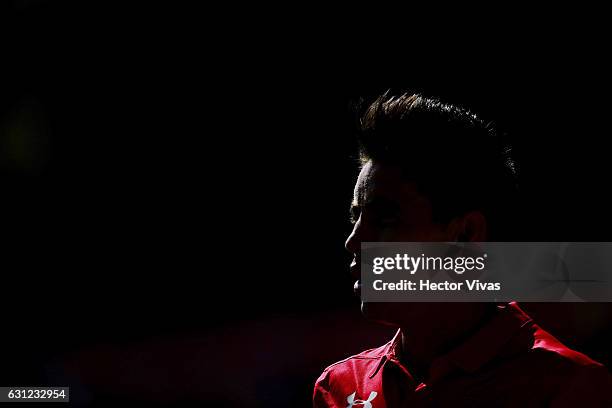 Efrain Velarde of Toluca looks on during the 1st round match between Toluca and Atlas as part of the Torneo Clausura 2017 Liga MX at Alberto 'Chivo'...