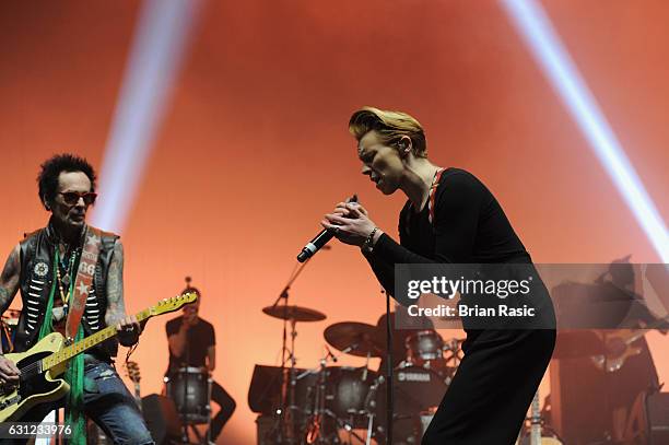 La Roux aka Elly Jackson performs during a special concert Celebrating David Bowie With Gary Oldman & Friends on what would have been Bowie's 70th...