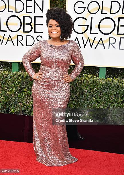 Actress Yvette Nicole Brown attends the 74th Annual Golden Globe Awards at The Beverly Hilton Hotel on January 8, 2017 in Beverly Hills, California.