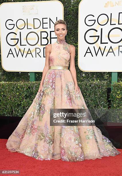 Personality Giuliana Rancic attends the 74th Annual Golden Globe Awards at The Beverly Hilton Hotel on January 8, 2017 in Beverly Hills, California.