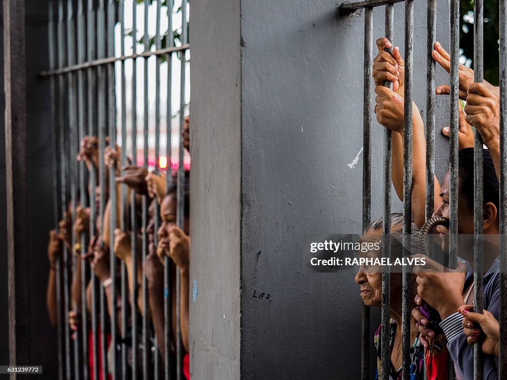 TOPSHOT-BRAZIL-PRISON-RIOT