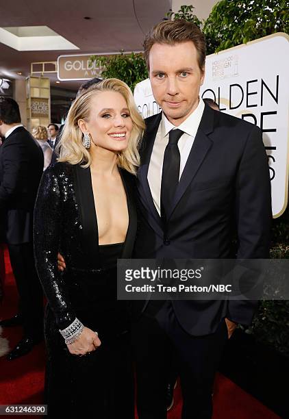 74th ANNUAL GOLDEN GLOBE AWARDS -- Pictured: Actors Kristen Bell and Dax Shepard arrive to the 74th Annual Golden Globe Awards held at the Beverly...