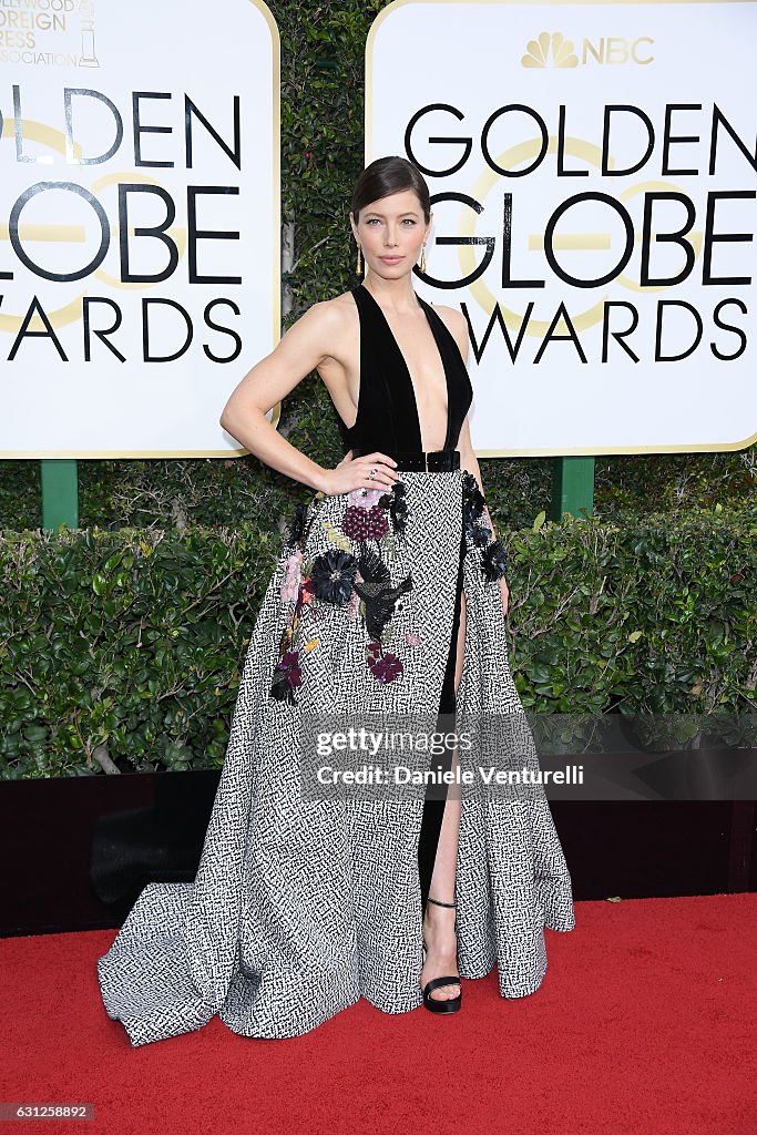 74th Annual Golden Globe Awards - Arrivals