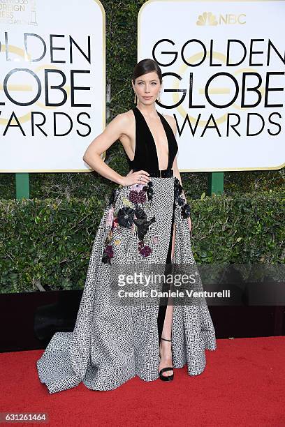 Jessica Biel attends the 74th Annual Golden Globe Awards at The Beverly Hilton Hotel on January 8, 2017 in Beverly Hills, California.