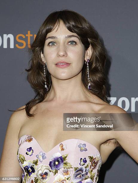 Actress Lola Kirke attends Amazon Studios Golden Globes Party at The Beverly Hilton Hotel on January 8, 2017 in Beverly Hills, California.