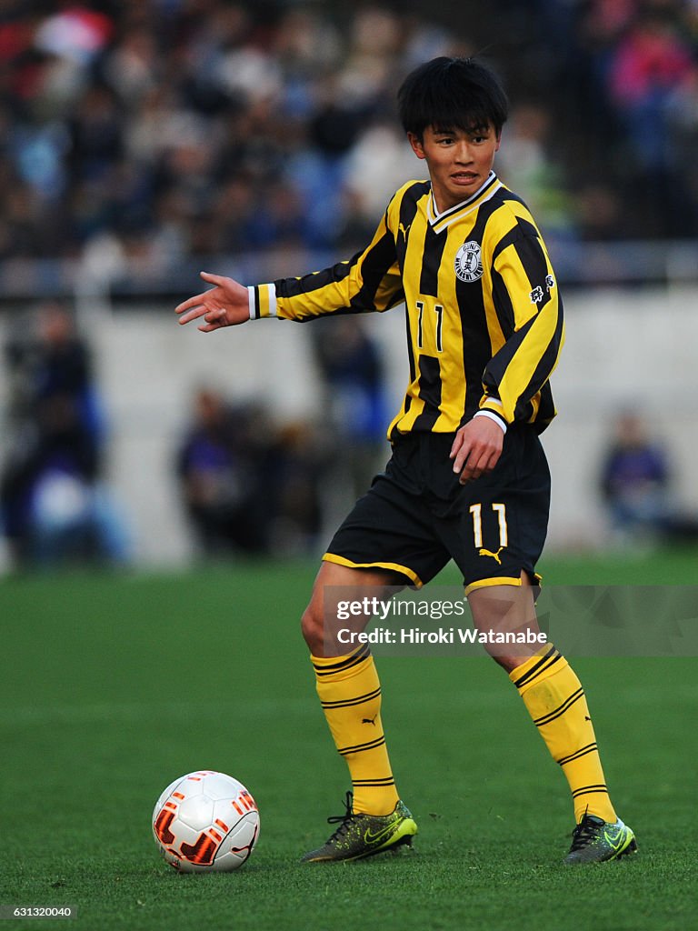 Aomori Yamada v Maebashi Ikuei - 95th All Japan High School Soccer Tournament Final
