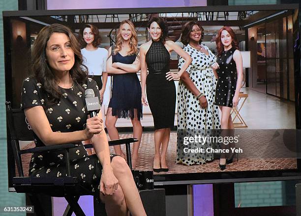 Lisa Edelstein attends the Build Series to discuss "Girlfriends' Guide to Divorce" at AOL HQ on January 9, 2017 in New York City.