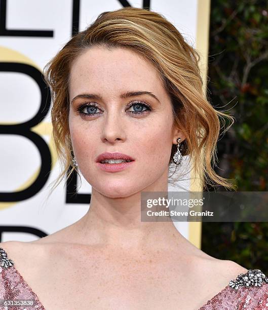Claire Foy arrives at the 74th Annual Golden Globe Awards at The Beverly Hilton Hotel on January 8, 2017 in Beverly Hills, California.