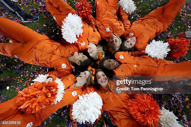 Clemson Tigers cheerleaders celebrate in confetti after the Clemson Tigers defeated the Alabama Crimson Tide 35-31 in the 2017 College Football...