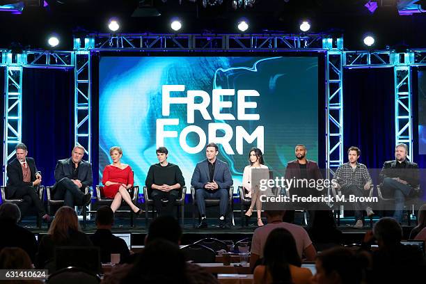 Executive Producer Tim Kring, actors Michael McGrady, Romy Rosemont, Jonathan Whitesell, Burkely Duffield, Dilan Gwyn, and Jeff Pierre, and Executive...