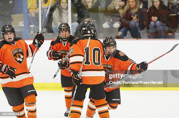 Brady Ruck 16 Colin Lavigne Stock Photos, High-Res Pictures, and Images - Getty Images