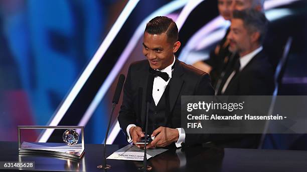 Subri Faiz Subri Photos and Premium High Res Pictures - Getty Images
