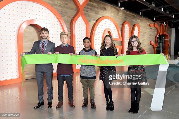 Actors Jack Griffo from The Thundermans, Thomas Kuc, Benjamin Flores Jr., Cree Cicchino and Madisyn Shipman from Game Shakers attend the Ribbon...