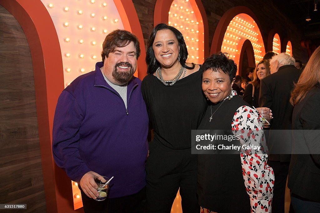 Nickelodeon Employees Celebrate New Burbank Facility