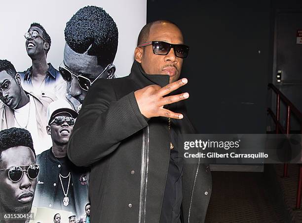 Devoe Singer 30 Amc Broadstreet Stock Photos, High-Res Pictures, and Images - Getty ...