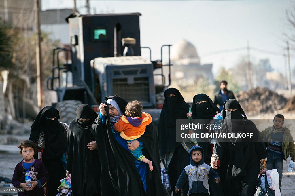 TOPSHOT-IRAQ-CONFLICT-MOSUL