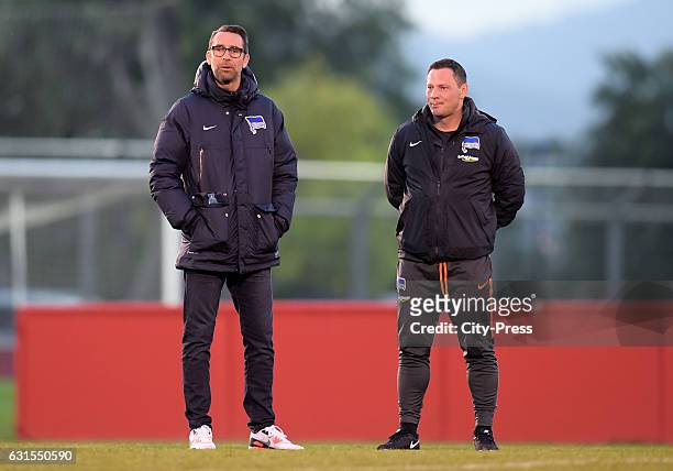 Michael Preetz and coach Pal Dardai of Hertha BSC during the test match between UD Poblense and Hertha BSC on January 12, 2017 in Palma de Mallorca,...