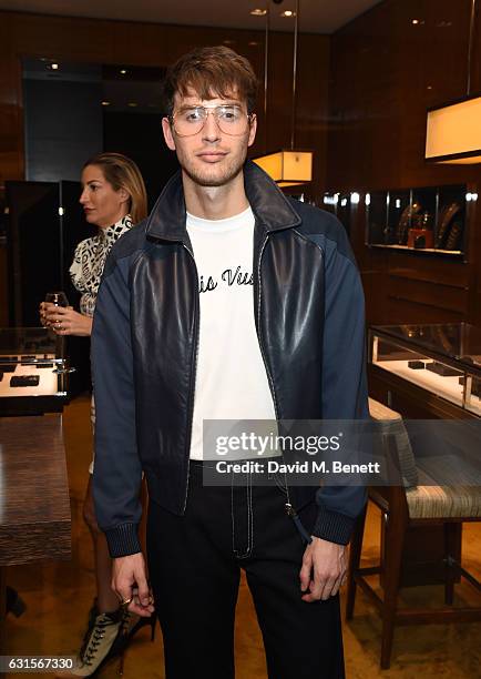 Timothy Roufa Timothy Renouf Photos and Premium High Res Pictures - Getty Images