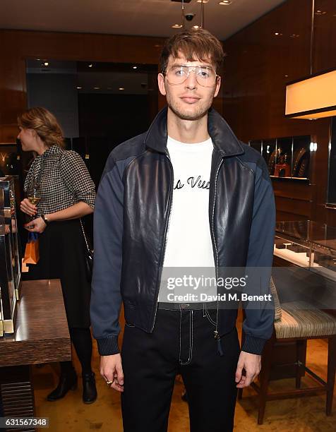 Timothy Roufa Timothy Renouf Photos and Premium High Res Pictures - Getty Images