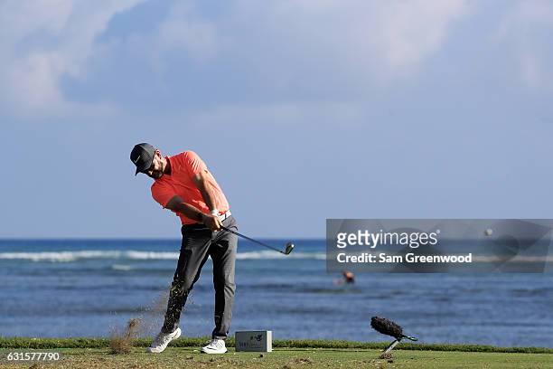 Rory Sabbatini of South Africa plays his shot from the 17th tee during the first round of the Sony Open In Hawaii at Waialae Country Club on January...
