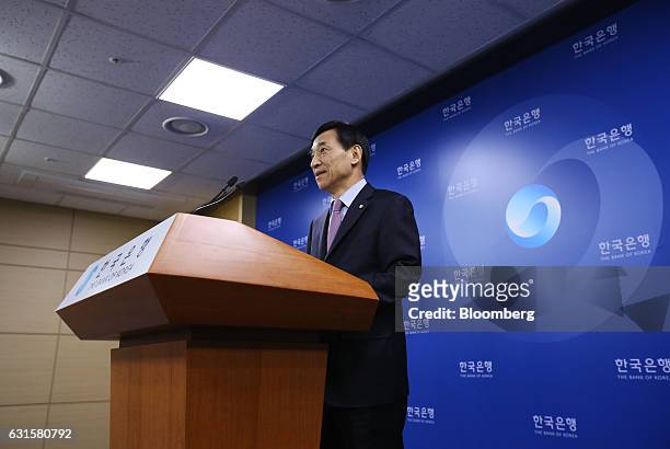 Lee Ju Yeol, governor of the Bank of Korea , speaks during a news conference following a monetary policy meeting at the central bank's headquarters...