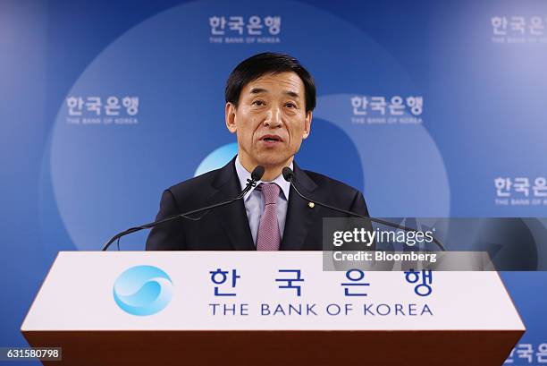 Lee Ju Yeol, governor of the Bank of Korea , speaks during a news conference following a monetary policy meeting at the central bank's headquarters...
