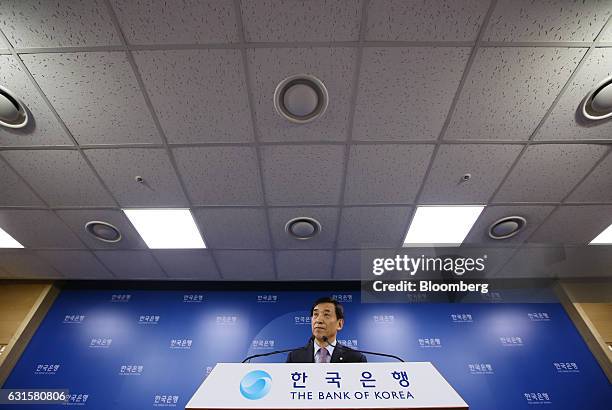 Lee Ju Yeol, governor of the Bank of Korea , speaks during a news conference following a monetary policy meeting at the central bank's headquarters...