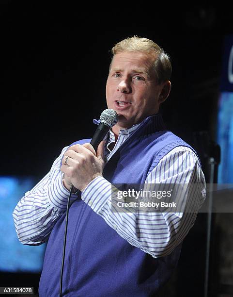 123 Tom Cotter Stock Photos, HighRes Pictures, and Images