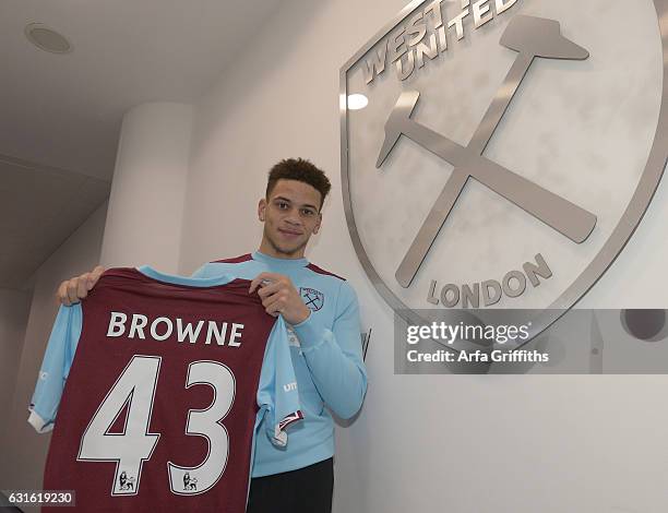 Marcus Browne signs a new contract for West Ham United at London Stadium on January 13, 2017 in London, England.