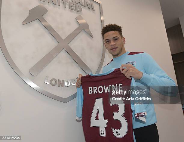 Marcus Browne signs a new contract for West Ham United at London Stadium on January 13, 2017 in London, England.