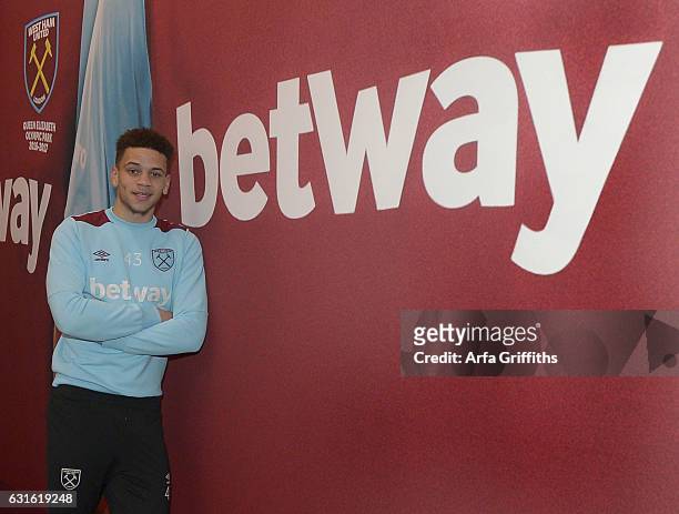 Marcus Browne signs a new contract for West Ham United at London Stadium on January 13, 2017 in London, England.